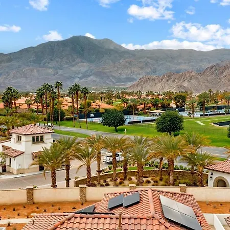 Near Coachella And Stagecoach Palm Springs , Pga Resort Villa ,Golf, Community Pool, Gym